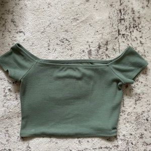 Off shoulder Crop top